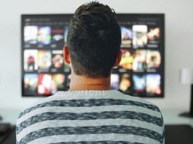 How to Make Your Binge-Watching as Comfortable as Possible