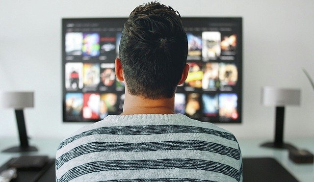 How to Make Your Binge-Watching as Comfortable as Possible